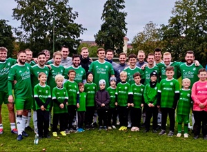 Anschaffung von Jugendtrikots, Trainings- und Sportplatzbedarf