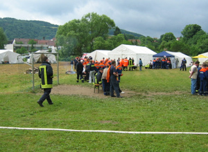 Zelt für die Jugendfeuerwehr Schönenberg-Kübelberg