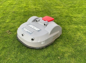 Anschaffung Mähroboter für den Jugendplatz