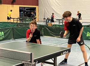 5 neue Tische für unsere Tischtennis-Kids    TuS Fleestedt