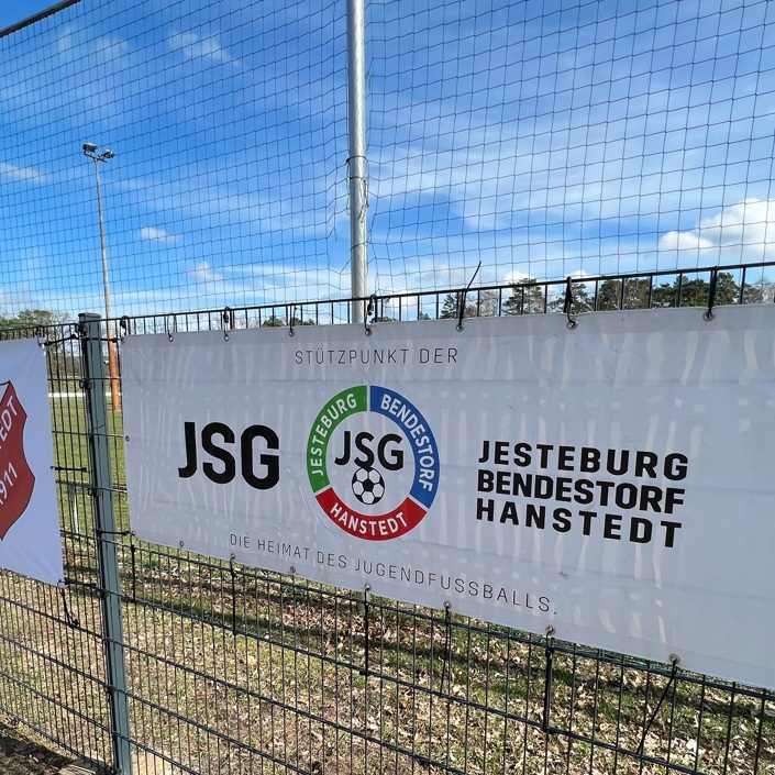 Ballfangzäune für Fußballplatz