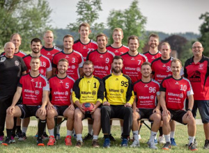 Trikots und Trainingsmaterialien für Handballer