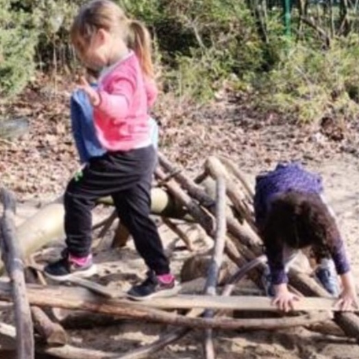 Für unsere Kids - Außengelände der i-Tüpfelchen