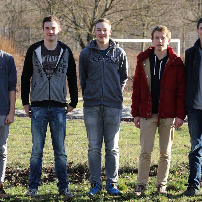 Holzbackofen des Seminarkurses vom Gymnasium Neckartenzlingen