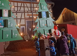 Erneuerung der Adventsbäume Ortsgemeinde Keidelheim