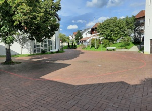 Unser Kirchhof soll grün werden