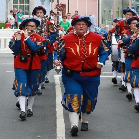 Musikinstrumente für FFW-Spielmannszug