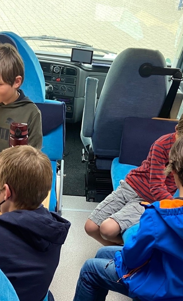 Der AbenteuerBus muss über´n TÜV