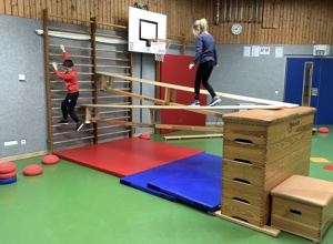 Rollenrutschbahn für die Rossentalschule