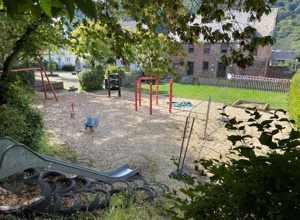 Neugestaltung des Spielplatzes in Fankel