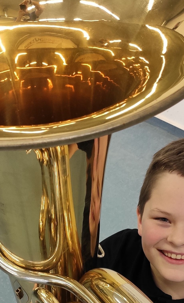 Kinder-Tuba für Nachwuchsarbeit im Musikzug Ennest