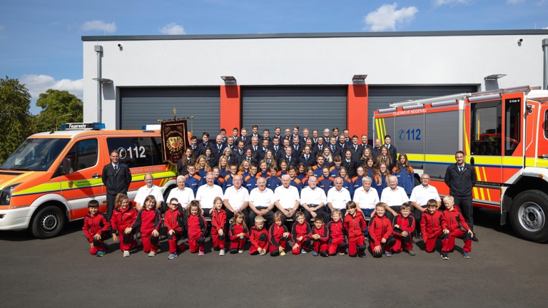 Bau Feuerwehrhalle Eichen
