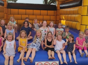 Gardekostüme für die KG Fantastic Kindertanzgarde Sendenhorst