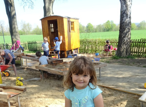 Beschattung Matschanlage Kindergarten Sommersell
