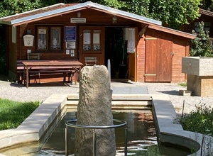 Erstellung eines Barfußpfades für Mitglieder und die Öffentlichkeit