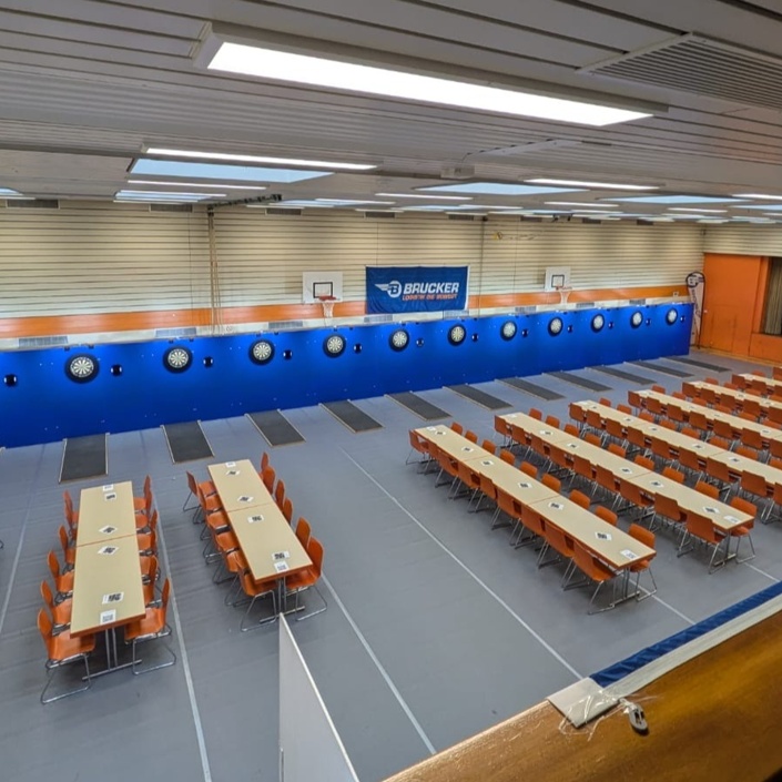 16 neue Steeldart-Anlagen für die Dartfreunde Bopfingen