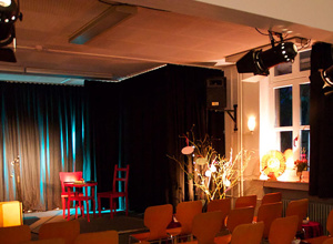 Neustart Theater Halbe Treppe
