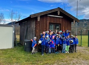 Sanierung Trainingsplatz mit neuer Hütte für die Jugend