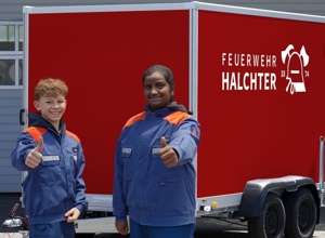 Anhänger für Jugendfeuerwehr und Einsatzabteilung Feuerwehr Halchter