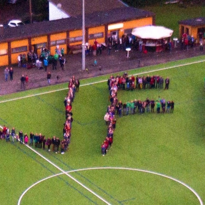 Überdachung am Clubgebäude des VfL Primstal