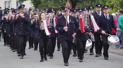 Anschaffung neuer Uniformen und Ausstattungen für unsere Musiker