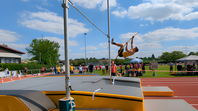 Stabhochsprung-Anlage für unsere Leichtathleten &amp;amp; Großevents