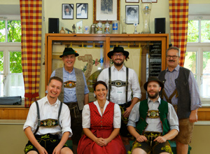Chronik zum 100 Jährigen des  Heimat- und Volkstrachtenvereins Pöttmes