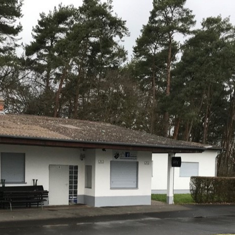 Bau einer Sommeranlage, Grillplatz mit Spielecke.